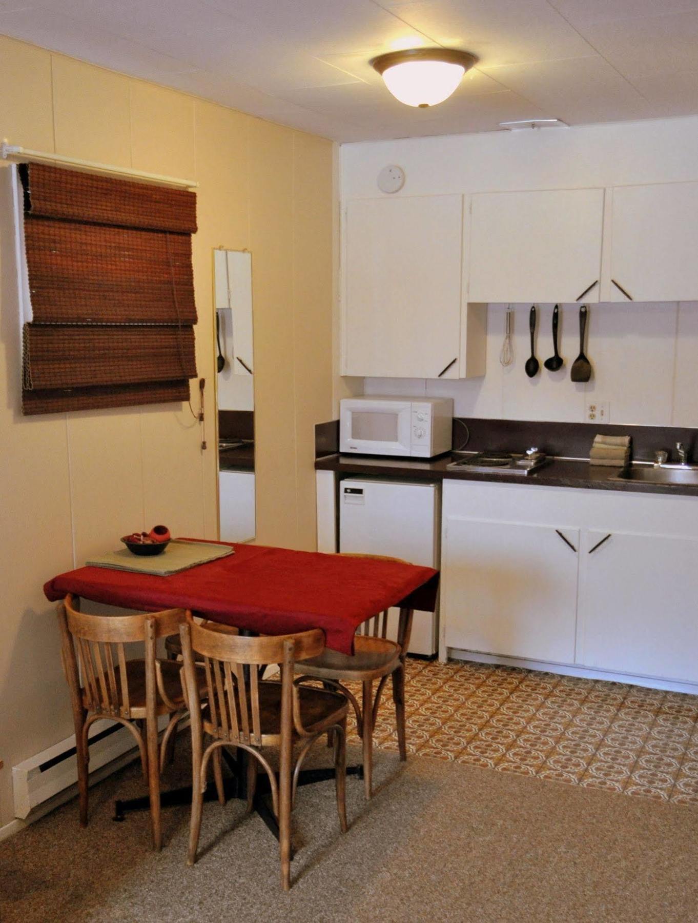רוסלנד Red Mountain Village Condos מראה חיצוני תמונה